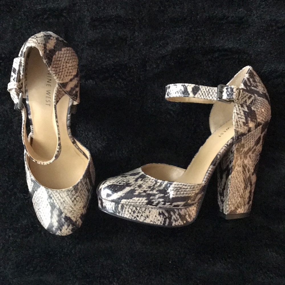 NEVER WORN Nina West Snake Print Block Heels